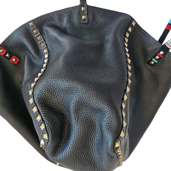 VALENTINO GREEN/BLACK REVERSIBLE ROCKSTUD LEATHER TOTE - Picture 14 of 16